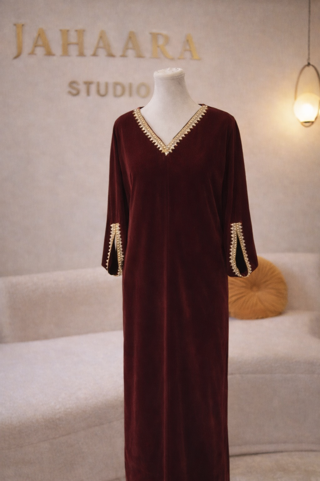 Veloura - Maroon Velvet Kaftan